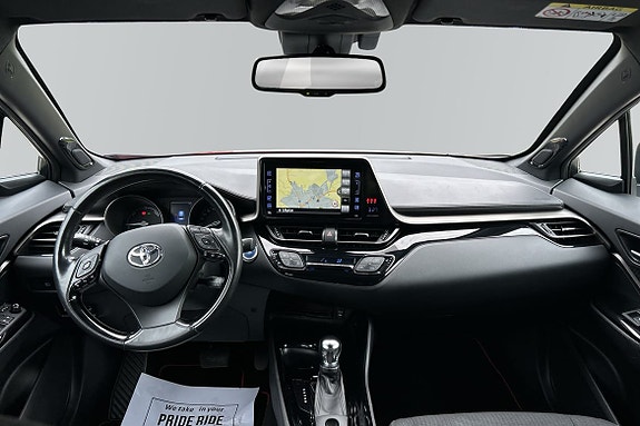 Toyota C-HR 9 of 13