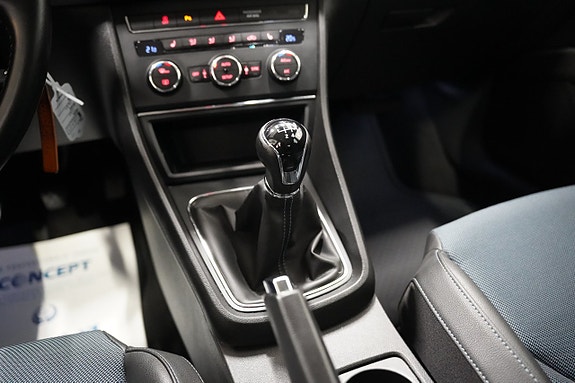 Seat Leon 12 of 18