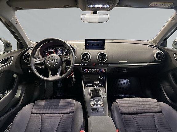 Audi A3 5 of 9