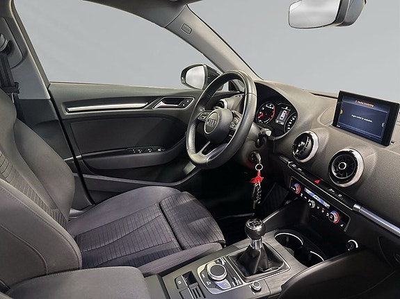 Audi A3 6 of 9
