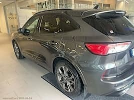 Ford Kuga 4 of 5