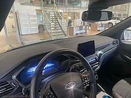 Ford Kuga 3 of 5