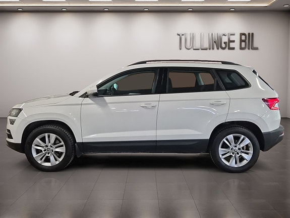 Skoda Karoq 2 of 16