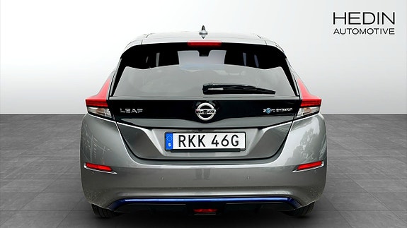 Nissan Leaf 7 of 9