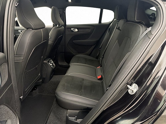 Volvo C40 15 of 30