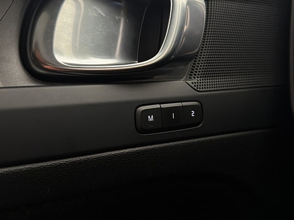 Volvo C40 17 of 30