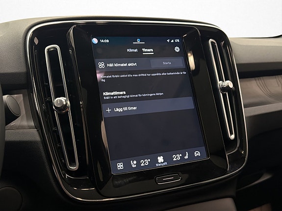 Volvo C40 24 of 30