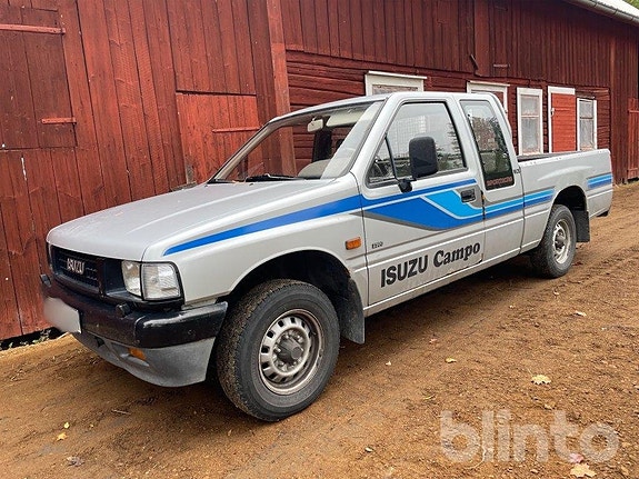 Pickup Isuzu Campo sports cab