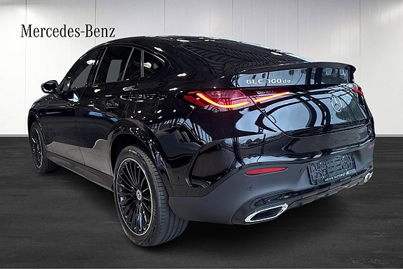 Mercedes-Benz GLC300 de 3 of 18