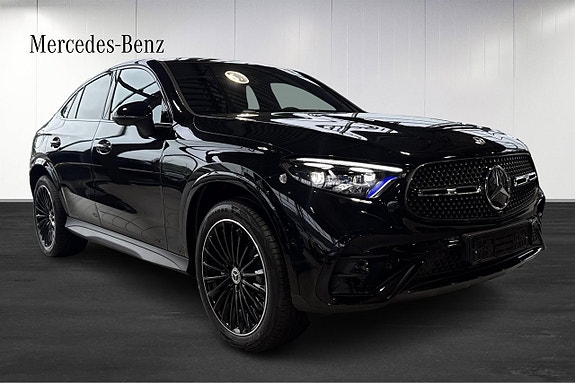 Mercedes-Benz GLC300 de 2 of 18
