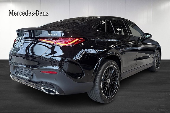 Mercedes-Benz GLC300 de 4 of 18