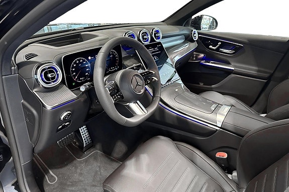 Mercedes-Benz GLC300 de 7 of 18