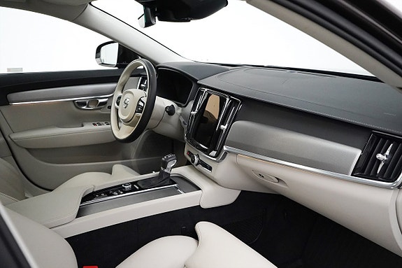 Volvo V90 17 of 24