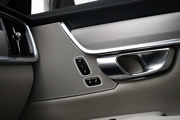 Volvo V90 16 of 24