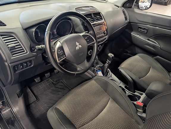 Mitsubishi ASX 8 of 12