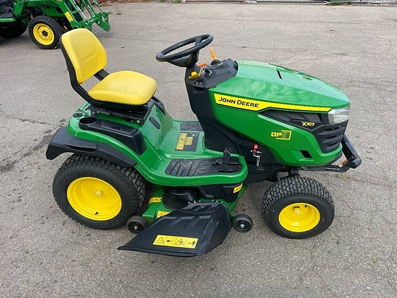 John Deere X 167 3 of 5