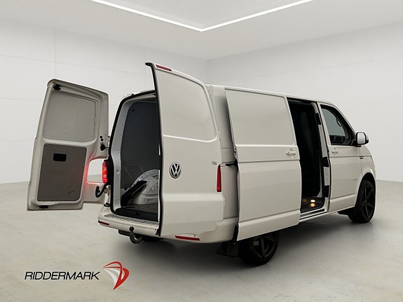Volkswagen Transporter 13 of 29
