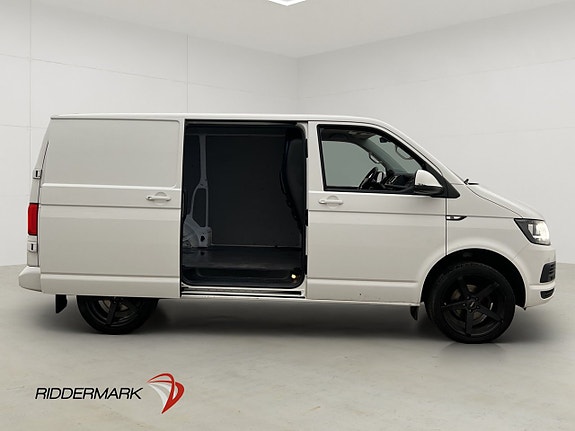 Volkswagen Transporter 12 of 29
