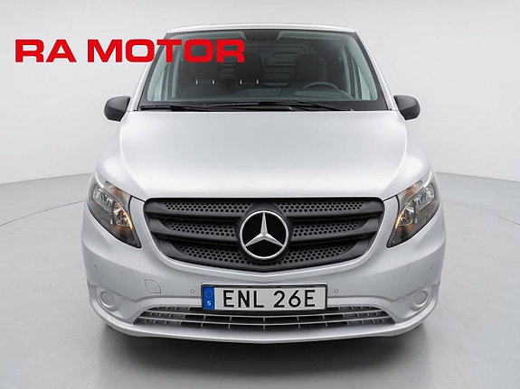 Mercedes-Benz Vito 110 2 of 18