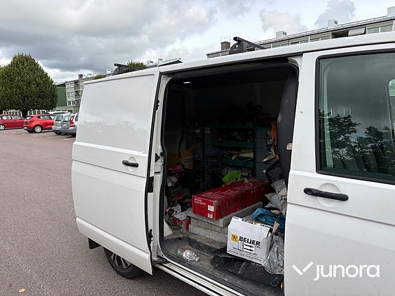 Volkswagen Transporter 13 of 19