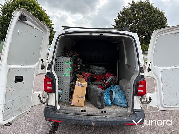 Volkswagen Transporter 14 of 19