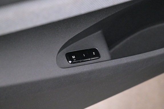 Polestar 2 11 of 27