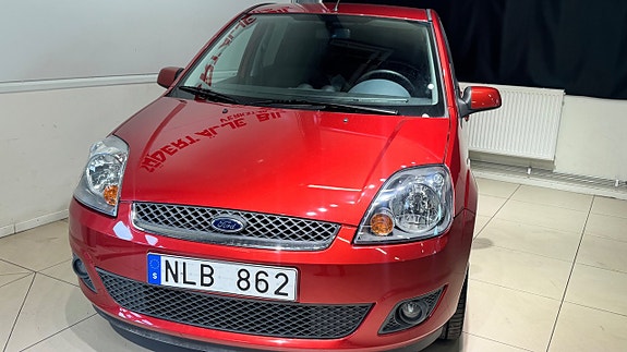 Ford Fiesta 4 of 14