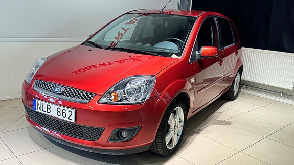 Ford Fiesta 3 of 14