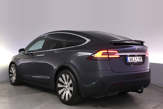 Tesla Model X 4 of 27