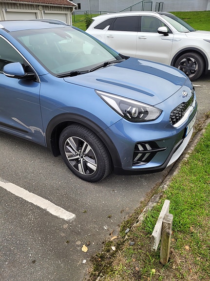 Kia Niro 2 of 6