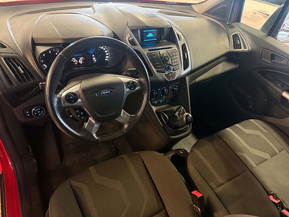 Ford Transit Connect 5 of 7