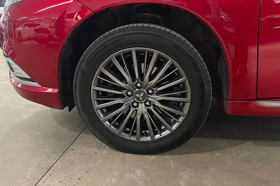 Mitsubishi Outlander 6 of 28
