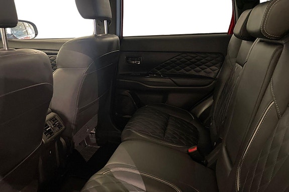 Mitsubishi Outlander 25 of 28