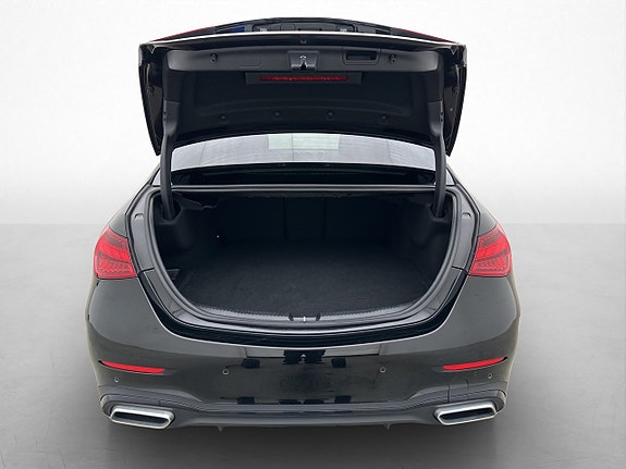 Mercedes-Benz C300 e 10 of 30