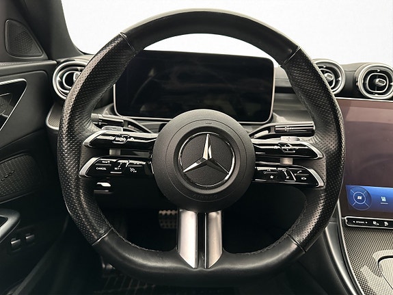 Mercedes-Benz C300 e 23 of 30