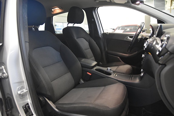 Mercedes-Benz B200 8 of 14