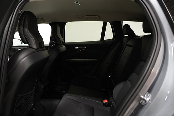 Volvo V60 18 of 22
