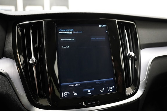 Volvo V60 16 of 22
