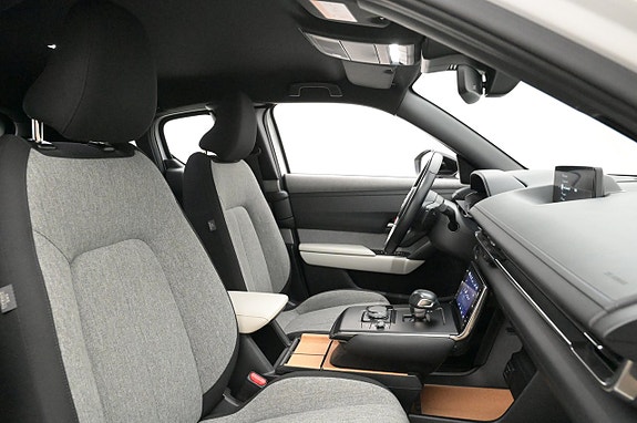 Mazda MX-30 12 of 27