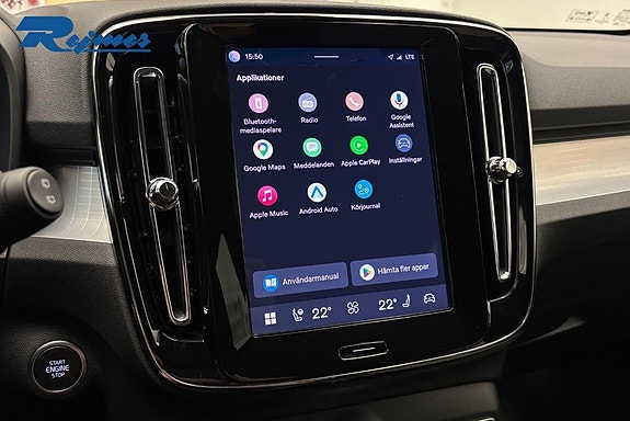 Volvo XC40 16 of 26