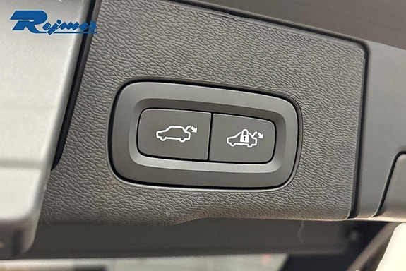 Volvo XC60 20 of 28