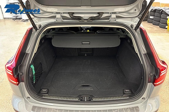 Volvo V60 17 of 26