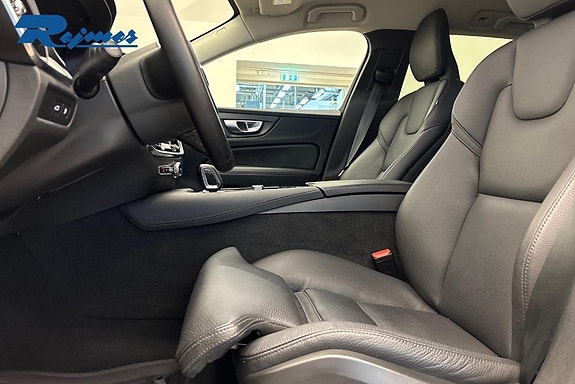Volvo V60 6 of 26