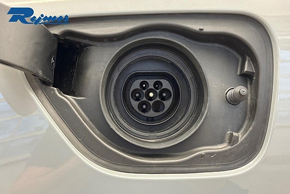 Volvo V60 22 of 26