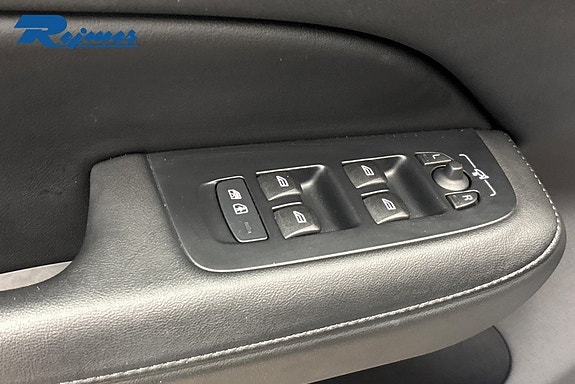 Volvo V60 16 of 26