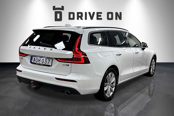 Volvo V60 4 of 19