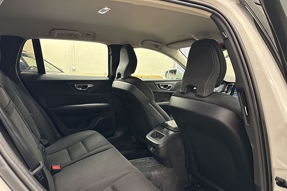 Volvo V60 7 of 19