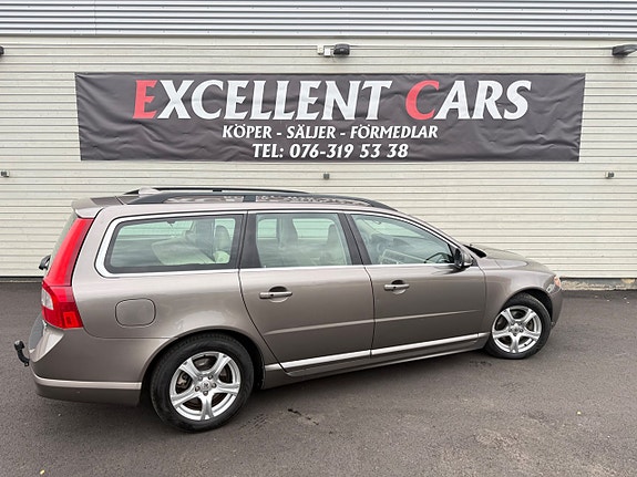 Volvo V70 4 of 12