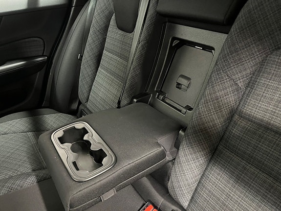 Volvo V60 21 of 22