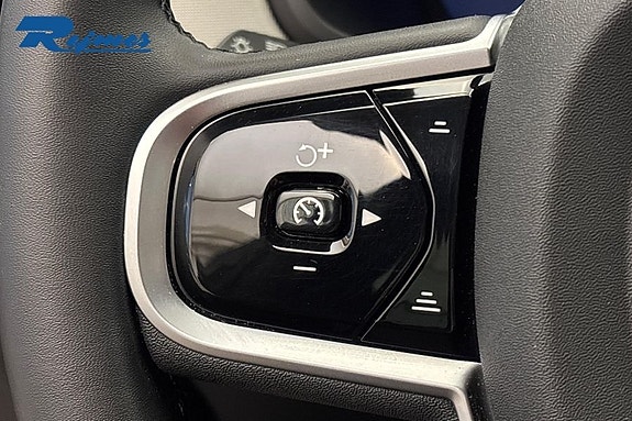 Volvo V90 17 of 25